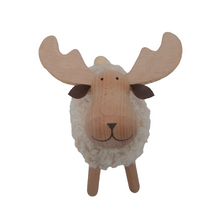 画像をギャラリービューアに読み込む, 【ウッドフィギア】もこもこトナカイ ホワイト A/MocoMoco Reindeer White A
